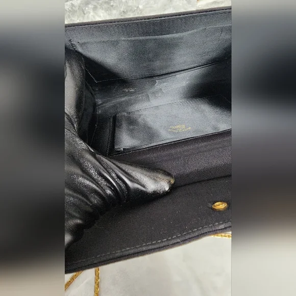 Black Mini Gucci Bag – Vintage Style, Wear as Clutch or Shoulder Bag - Picture 9 of 16